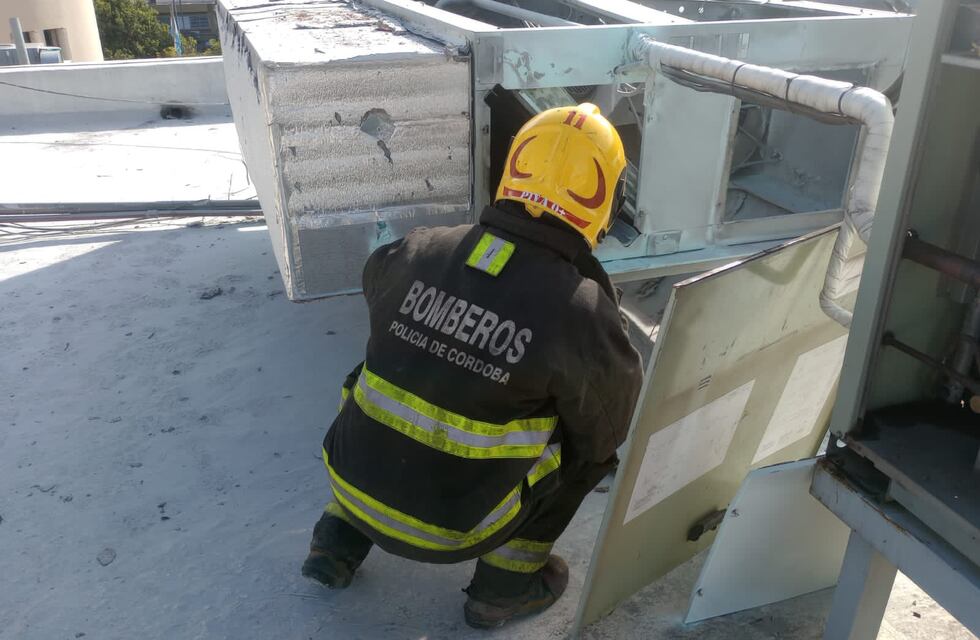 Córdoba: 14 pacientes del Hospital Rawson fueron evacuados por un principio de incendio