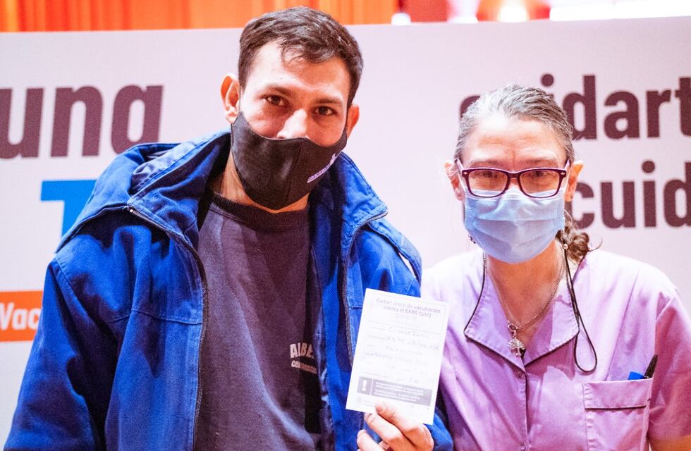 Inicia la preinscripción para que adolescentes de 12 a 17 años reciban la vacuna contra el Covid-19