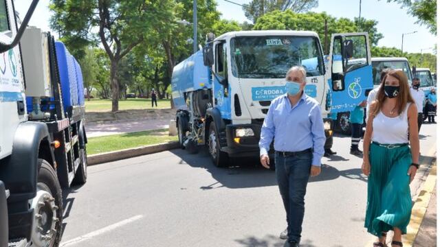 Incorporaron nuevos camiones para la  desobstrucción de desagües pluviales y bocas de tormenta (Municipalidad de Córdoba)