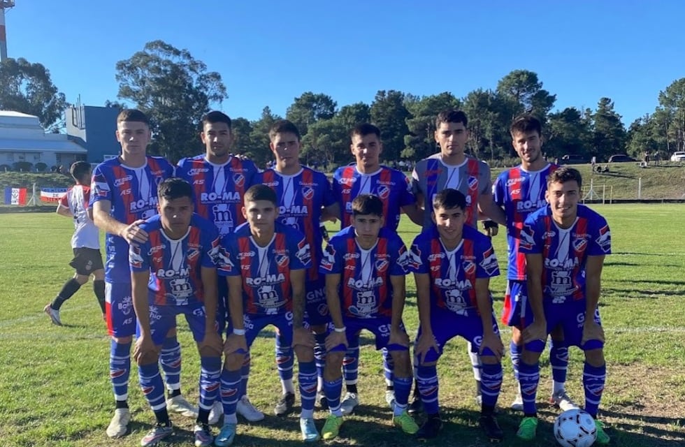 Dura derrota de Rosario en el clasificatorio al Regional Amateur