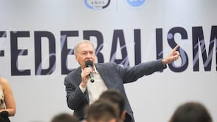 Juan Schiaretti, exgobernador de Córdoba, candidato a diputado nacional (@JSchiaretti)