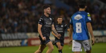 Bruno Zapelli fue titular por Copa Argentina y lo será este domingo por Primera Nacional (Facundo Luque / La Voz).