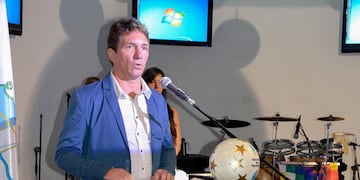 Silvio Carrario, ex delantero de Talleres y Boca, y su análisis del partido de este sábado. También jugó en Chacarita en tiempos del Javiel Milei arquero (Foto: Consagración Deportiva)