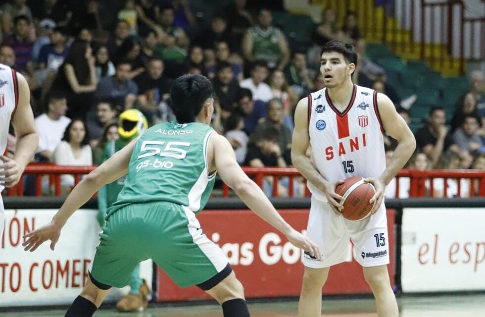 San Isidro perdió ante Atenas en Córdoba en su debut en la Liga Argentina de Básquet