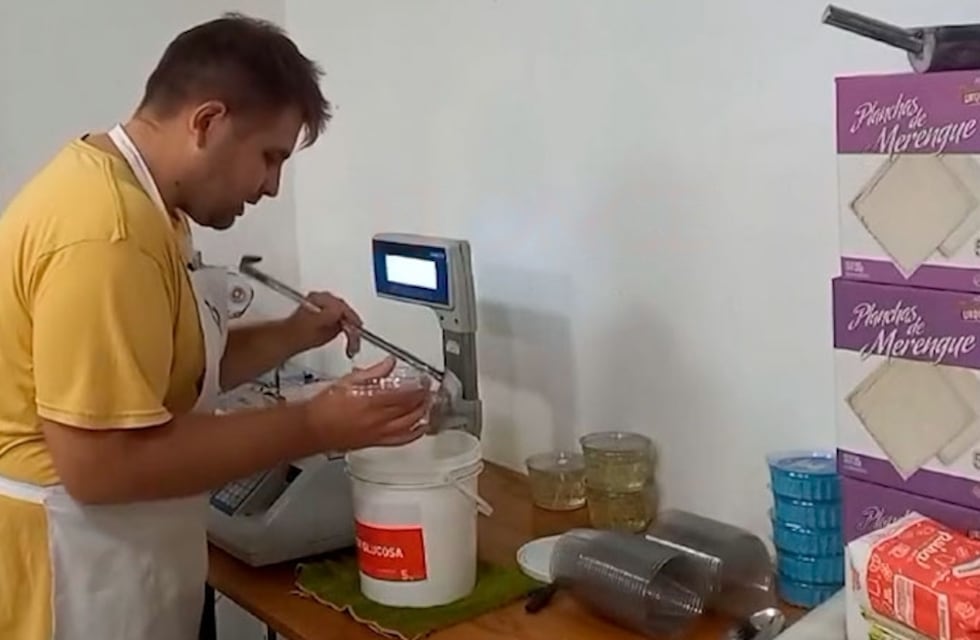 Isco, la tienda de insumos comestibles, cumple el sueño de Brian al contratarlo como empleado