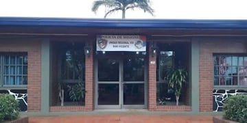 Investigan el fallecimiento de un joven que se descompensó en la comisaría de San Vicente.