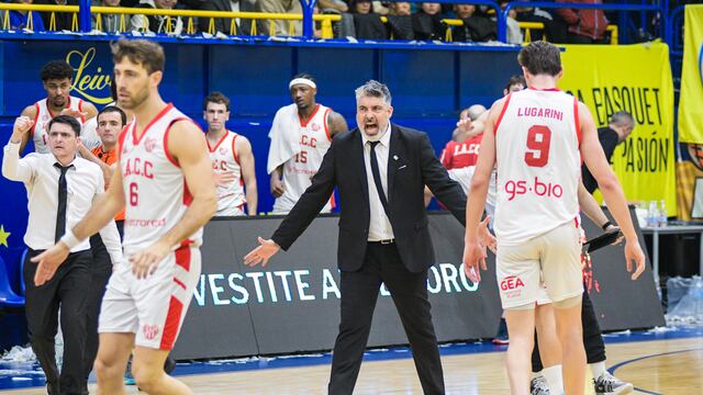 Boca-Instituto, en el quinto duelo de la final de la Liga Nacional de Básquet, en La Bombonerita. (Marcelo Endelli y Javier Centeno)