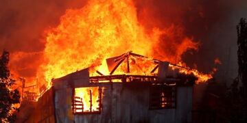 La casa que se prendió fuego estaba sobre calle 9, unos 300 metros al Este de Belgrano, en Médano de Oro. (Imagen ilustrativa).