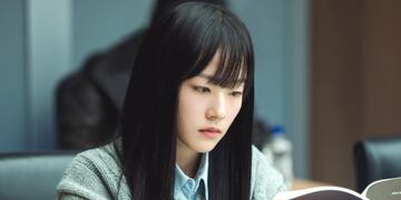 "Traición Cercana", es una serie coreana transmitida por Netflix.