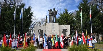 Acto Oficial por el Día del Inmigrante en Tres Arroyos