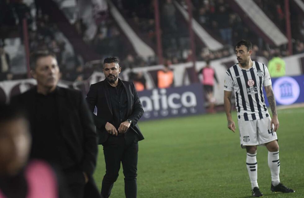 Las similitudes en las derrotas de Talleres e Instituto, tras empezar ganando