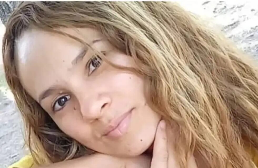 Búsqueda de una mujer en la localidad de Catriel: hallaron indicios de sangre en un allanamiento
