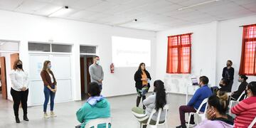 Capacitación del programa "Mi barrio más limpio"