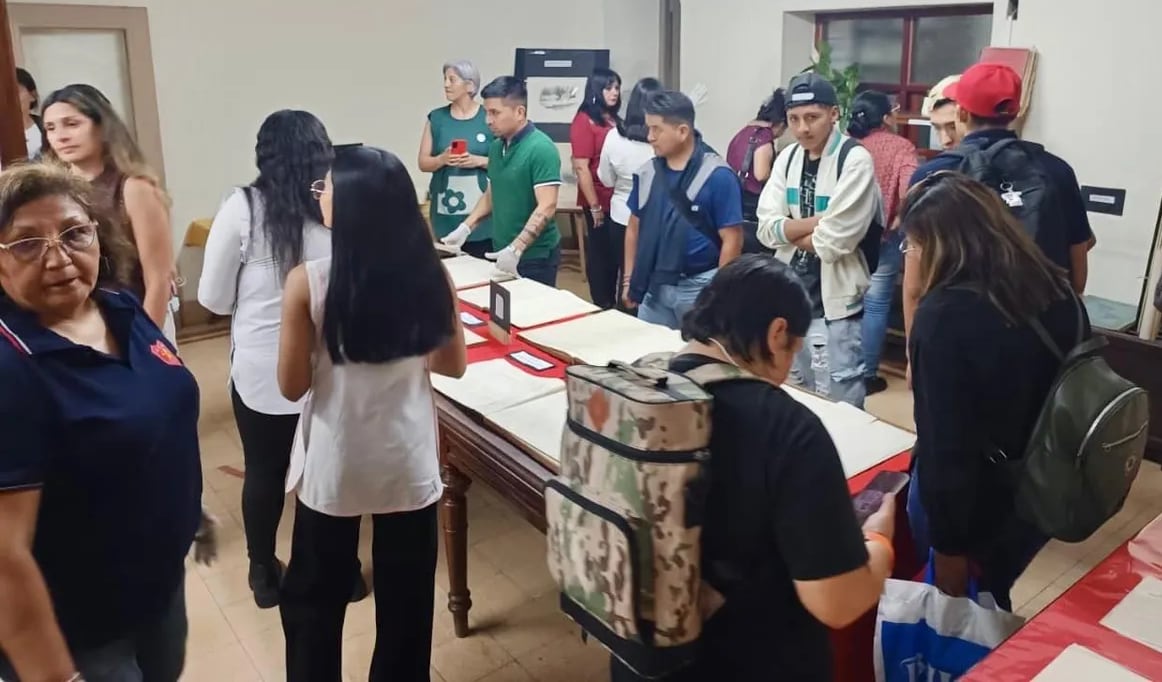 La Escuela Normal “Juan Ignacio Gorriti” abrió sus puertas a la comunidad durante la Noche de los Museos, celebrada el pasado 28 de noviembre.