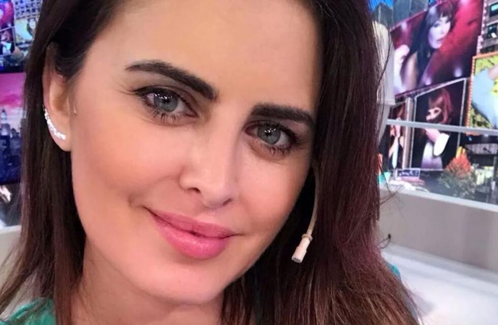 Silvina Luna impactó con una trikini negra que marca tendencia