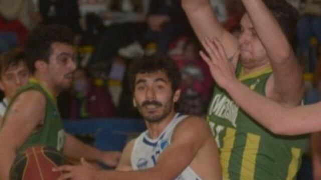 Ezequiel Pordomingo anotó 28 puntos para 9 de Julio.