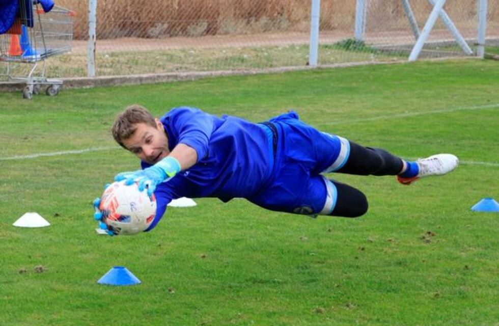 Godoy Cruz debutará ante Platense con nuevo arquero, Diego Rodríguez