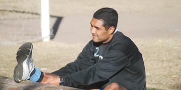 El Negro drián Ávalos sabe de clásicos entre Talleres y Belgrano porque defendió ambas camisetas dos veces.