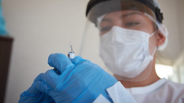 Avanza el plan de vacunación contra el coronavirus en Pérez