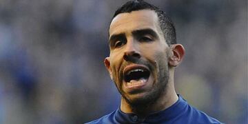 El exfutbolista tiene 38 años y decidió volver a las canchas como director técnico.