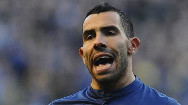 El exfutbolista tiene 38 años y decidió volver a las canchas como director técnico.