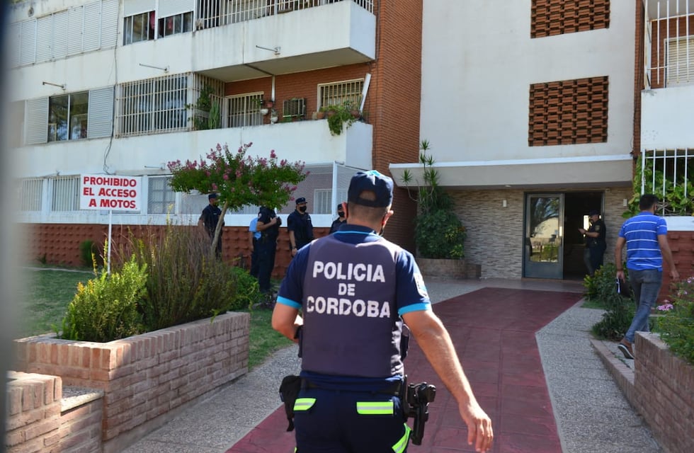 Femicidio en barrio San Martín: Carla Oviedo recibió cuatro disparos en el tórax