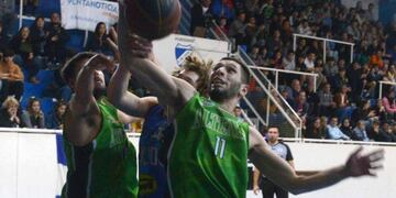 Altense cayó 84 a 60 en la primera semifinal ante 9 de Julio.