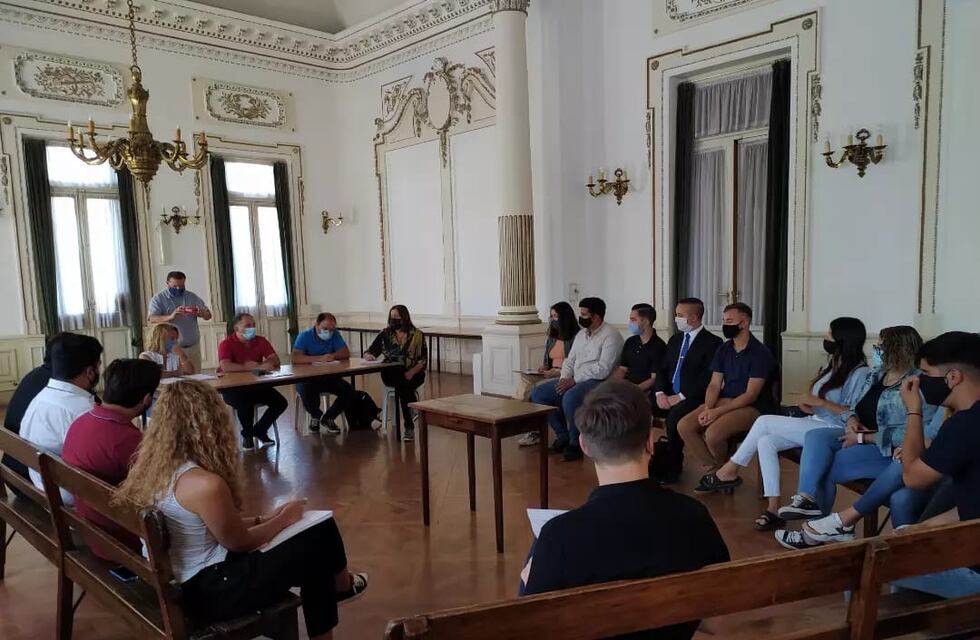 Representantes de la juventud se reunieron con Concejales y autoridades del HCD