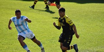 Santamarina de Tandil empató 1 a 1 contra a Brown de Puerto Madryn, último de la tabla