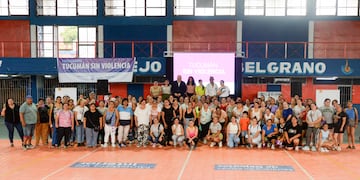 Mujeres de toda la capital participaron de una capacitación práctica y accesible.