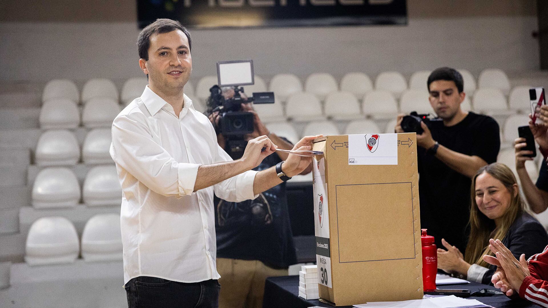 Elecciones en River: ya votaron todos los candidatos, junto a más de 13 mil socios. (Gentileza)