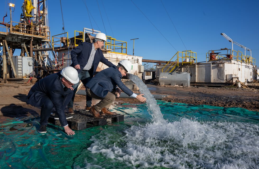 Frigerio visitó el nuevo pozo termal en Santa Ana