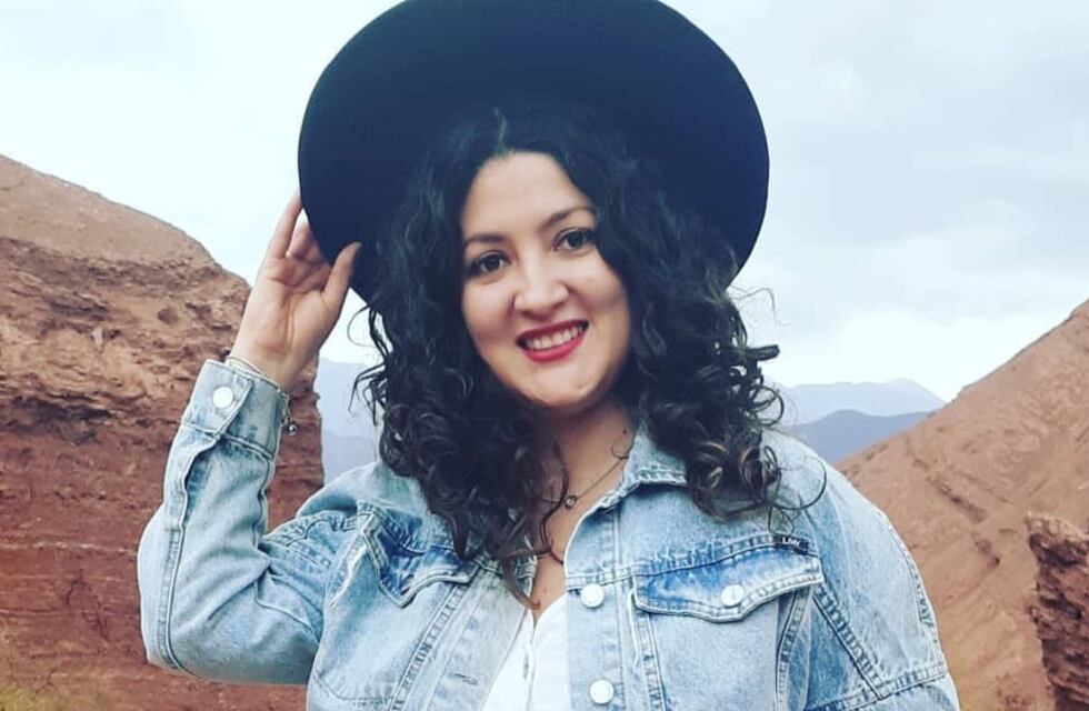 Griselda Galleguillos, la candidata a diputada provincial por Salta, vende paltas para solventar su campaña política