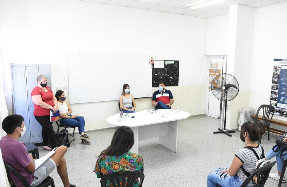 Treinta jóvenes se capacitan para ingresar al mundo laboral