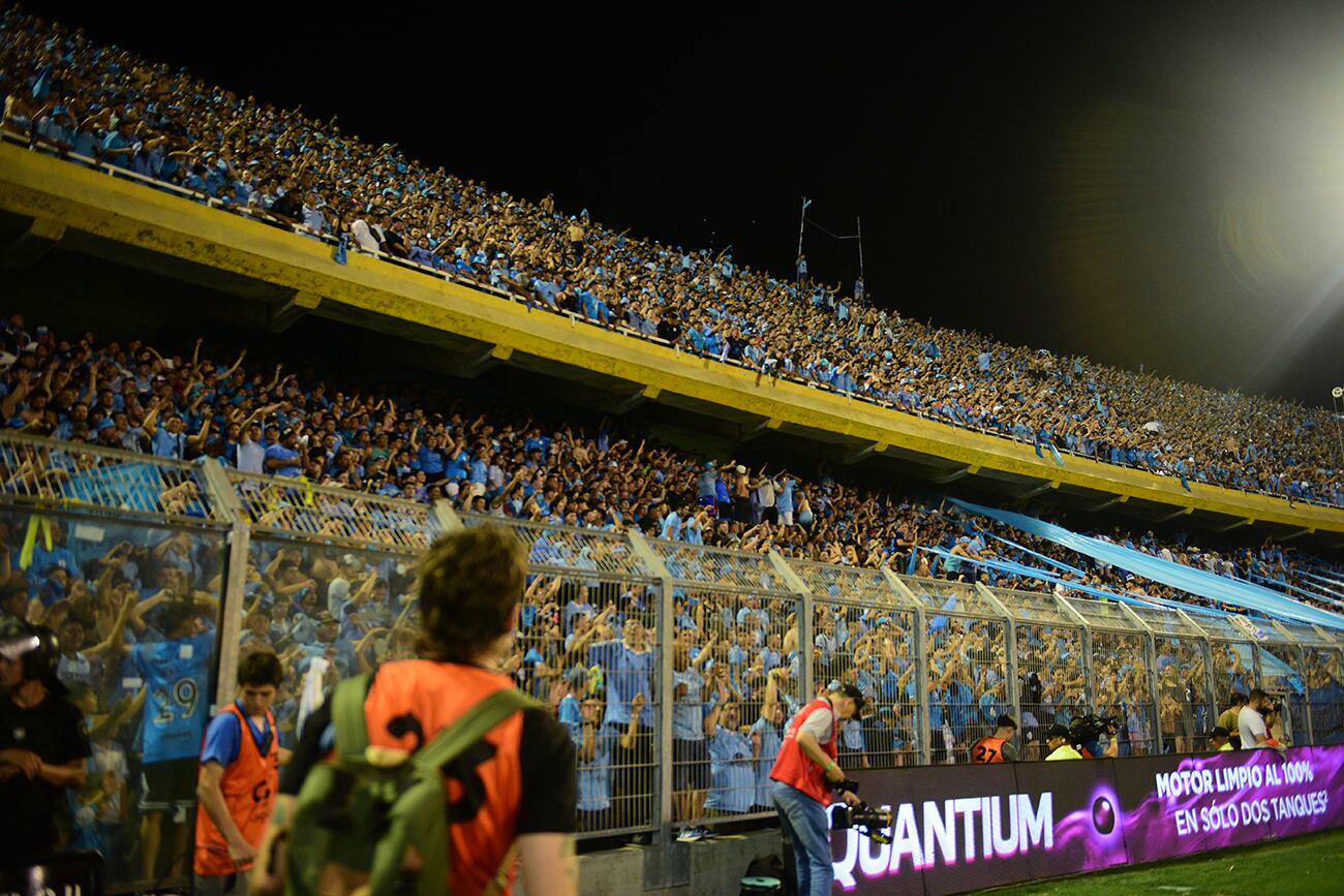 Belgrano eliminado de Copa Argentina 2025 en Rosario por 2 - 1 ante Argentinos Juniors. (José Gabriel Hernández / La Voz)
