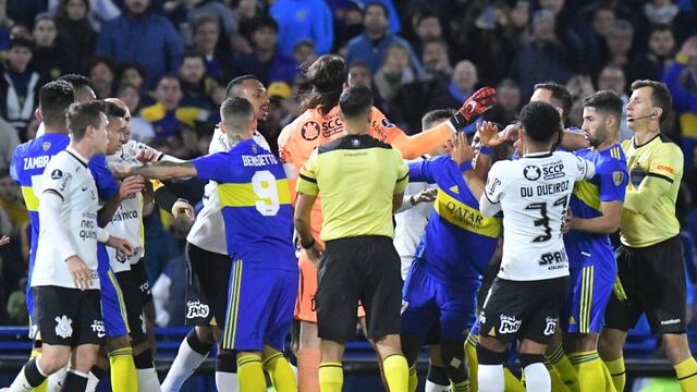 Boca recibió una sanción por parte de la CONMEBOL por gestos racistas de algunos de sus hinchas.