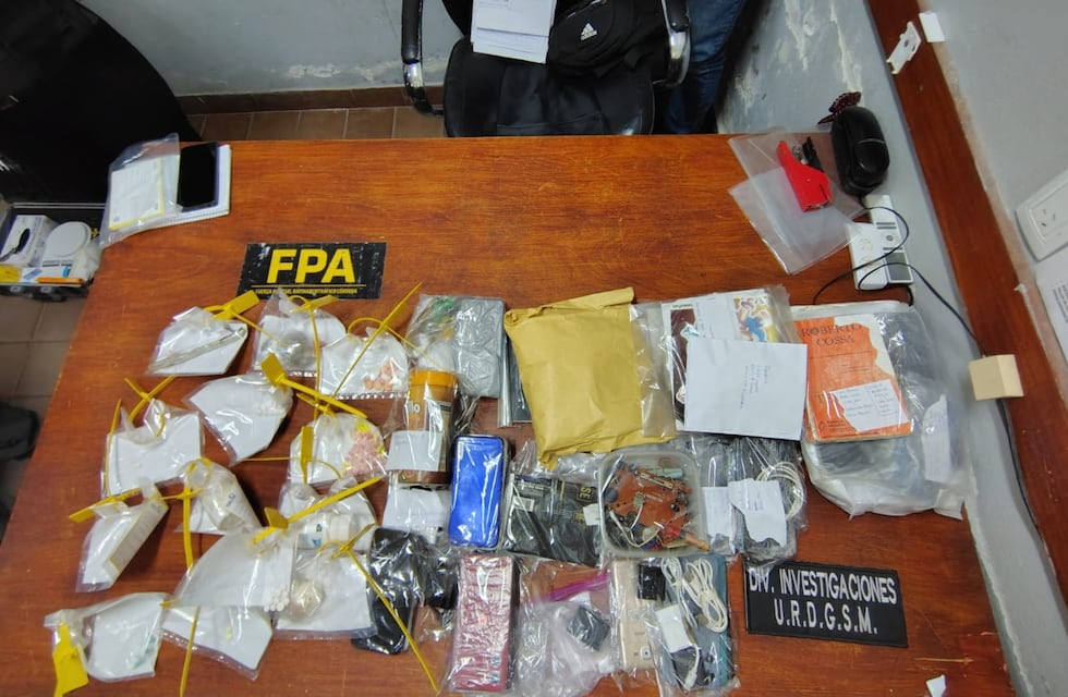 Encontraron drogas y celulares tras un allanamiento en una cárcel de Córdoba