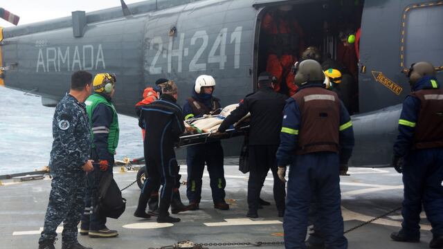 Rescataron a un tripulante herido cerca de las islas Georgias del Sur