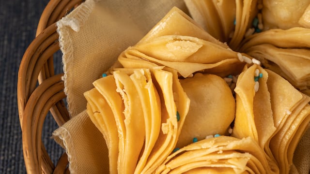 Cómo hacer pastelitos caseros súper crujientes en solo 15 minutos: receta fácil y rápida para festejar el 9 de julio