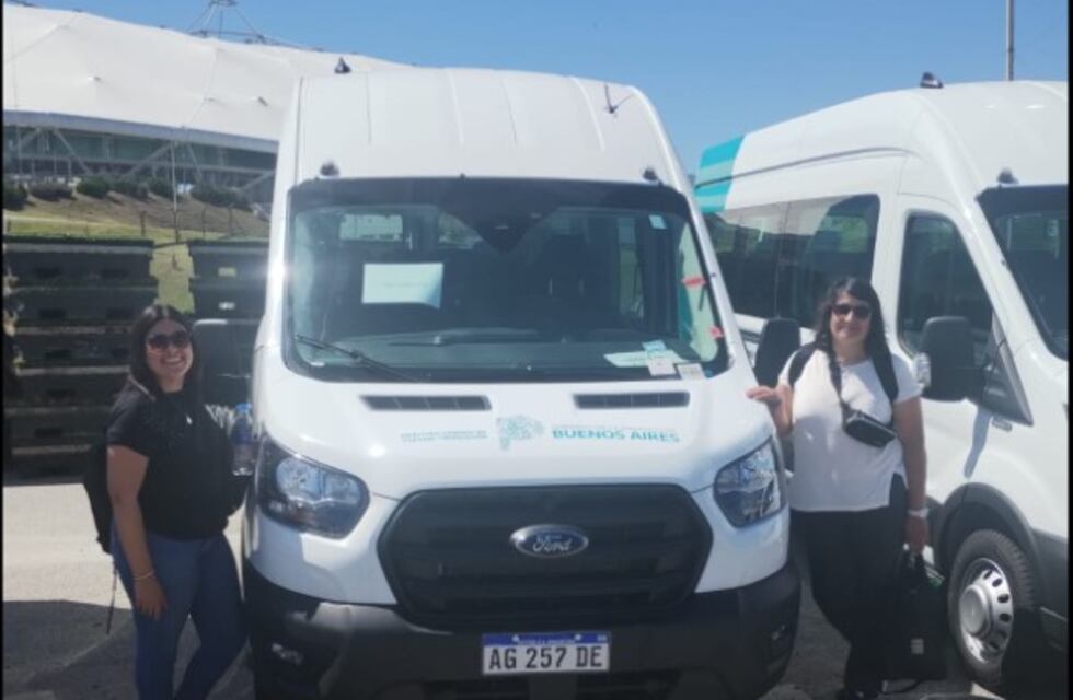 Provincia entregó una Combi para la Escuela Especial Nº 501 de Tres Arroyos