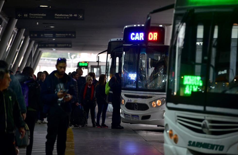 Se levantó el paro de transporte interurbano en Córdoba: “Esperamos que los empresarios cumplan”
