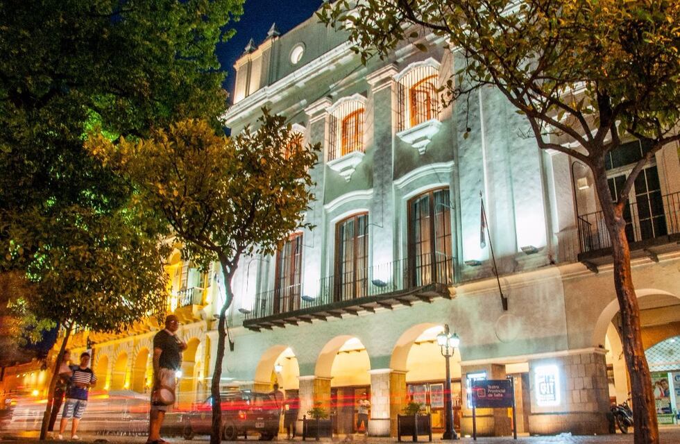Remodelarán la fachada del Teatro Provincial de Salta