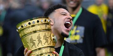 Jadon Sancho jugará en el Manchester United.