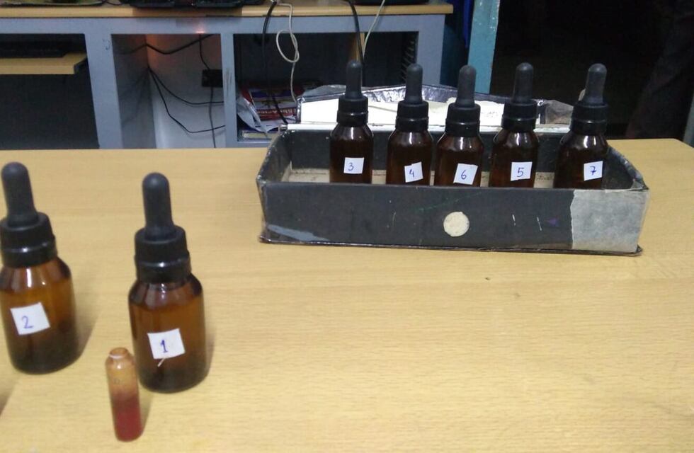 Partieron desde El Soberbio con marihuana líquida rumbo a Santa Fe pero fueron atrapados en Corrientes