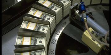 Sigue en aumento el dólar