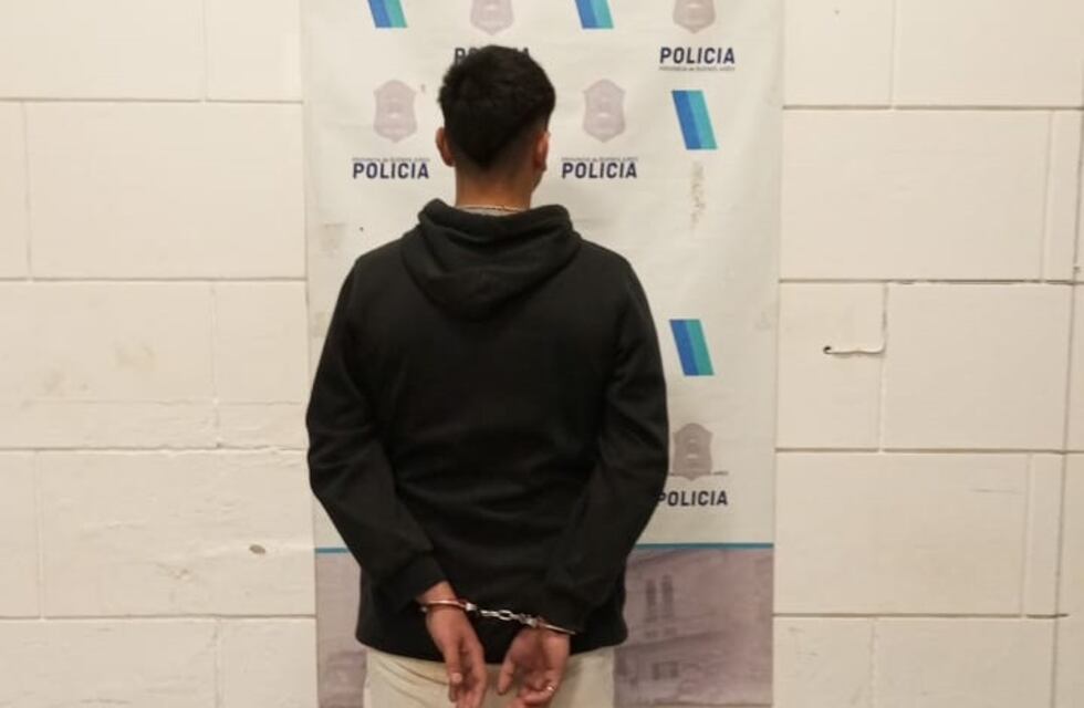 Tres Arroyos: evadió un control policial, se dio a la fuga y al ser interceptado agredió a los policias