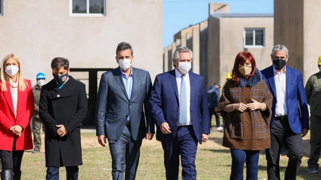 El presidente Alberto Fernández y la vicepresidenta Cristina Kirchner, juntos en el acto de lanzamiento del Programa Reconstruir. (Presidencia)
