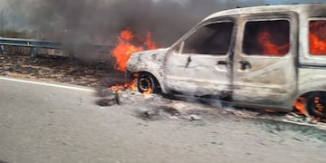 Incendio en Bosque Alegre (Gentileza Alta Info).