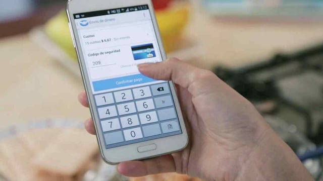 Envió por error una importante suma de dinero por la aplicación móvil.