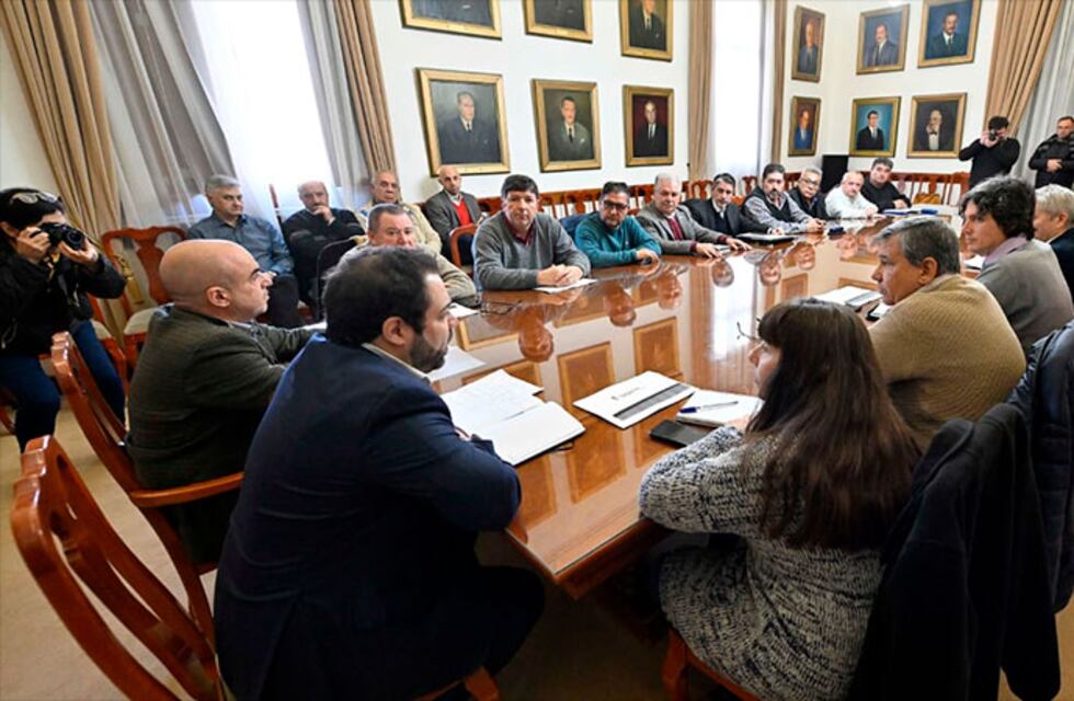El Gobierno anuncia un plan para evitar colapso de la Caja de Jubilaciones